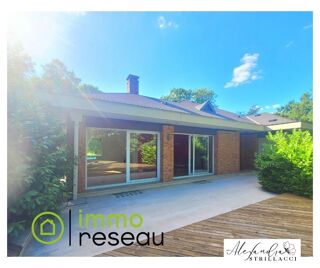  Maison  vendre 8 pices 240 m