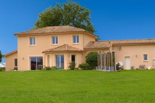  Maison � vendre 6 pi�ces 194 m�