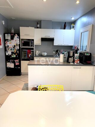  Maison � vendre 7 pi�ces 204 m�