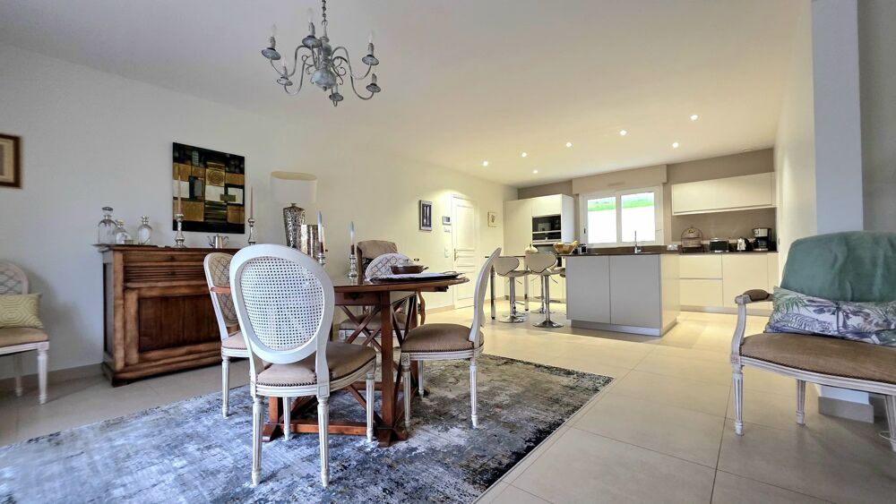 � vendre  Villa Saint-Av� (56890)