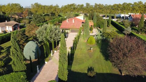   Domaine Villa - 14 pi�ce(s) - 604 m�