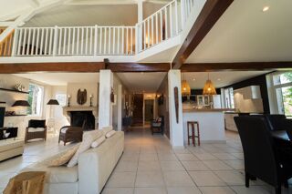  Maison à vendre 10 pièces 280 m²