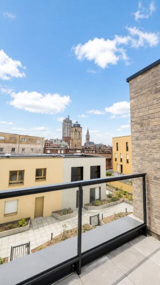  Appartement à vendre 5 pièces 143 m²