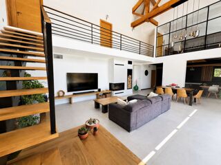  Villa à vendre 7 pièces 272 m²