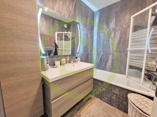  Appartement  vendre 2 pices 52 m