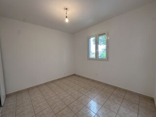  Maison à louer 4 pièces 74 m²