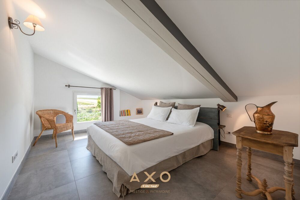 � vendre  Villa Moustiers-Sainte-Marie (04360)