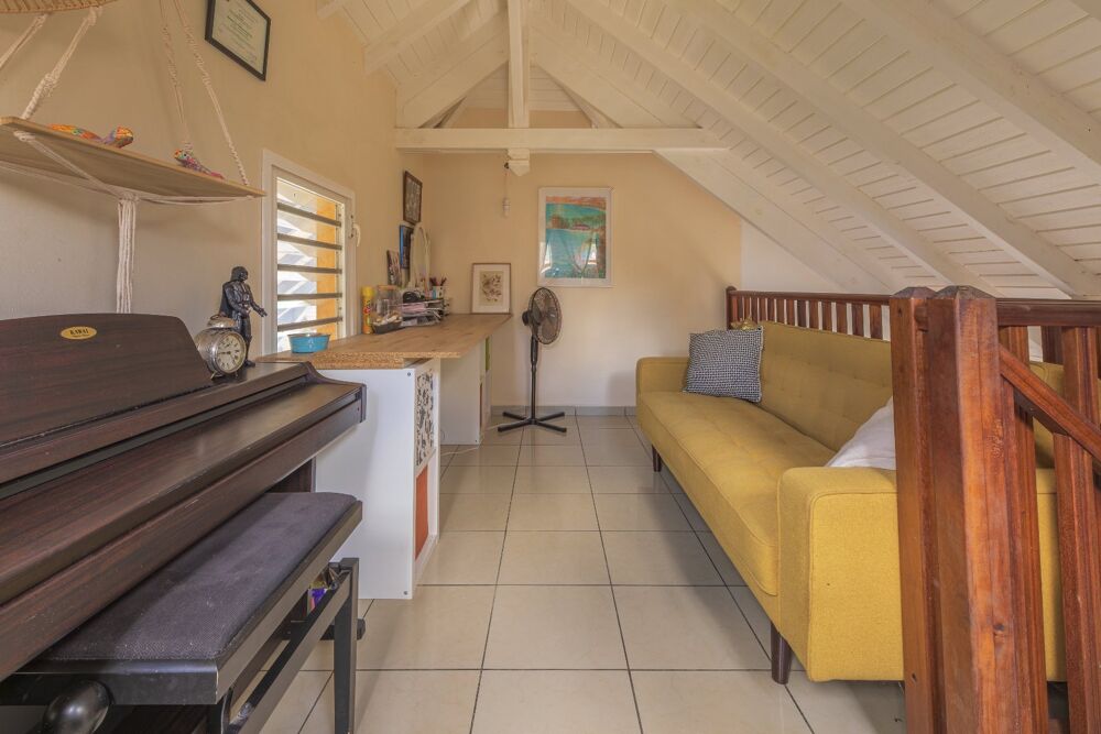 à vendre  Maison Sainte-Rose (97115)