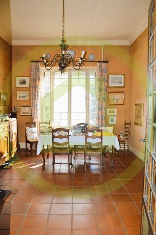  Maison  vendre 7 pices 193 m