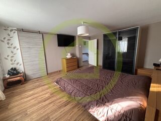  Maison � vendre 8 pi�ces 128 m�