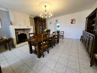  Maison à vendre 10 pièces 220 m²
