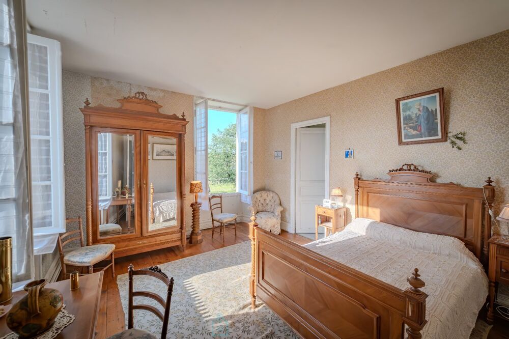 à vendre  Villa Segonzac (16130)
