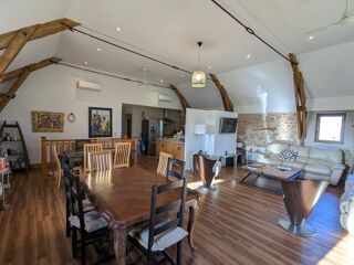  Maison � vendre 15 + pi�ces 385 m�