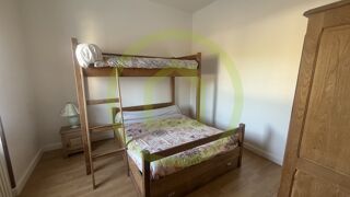  Immeuble à vendre 525 m²