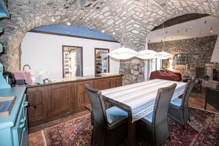  Maison � vendre 6 pi�ces 180 m�