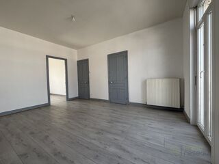  Appartement à louer 3 pièces 67 m²