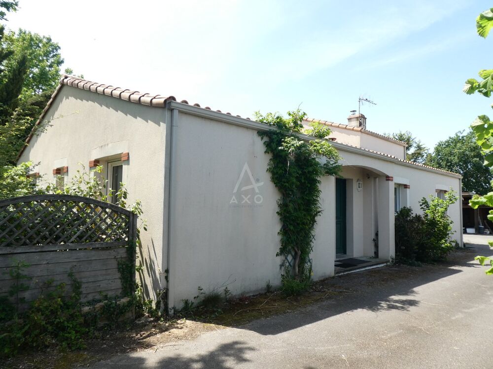 Maison 5 pièces 129 m² · à La Bruffiere · 129 m² · 298 000 €