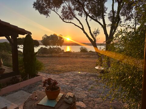   Maison Maison - 3 pi�ce(s) - 270 m�