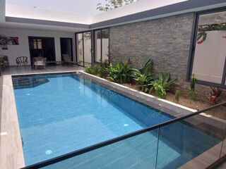  Maison � vendre 5 pi�ces 191 m� Ngerigne