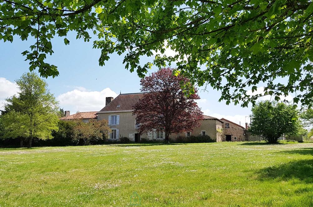 Vente Villa Maison de maître Confolens