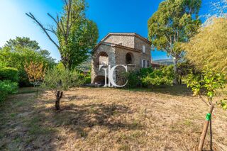  Villa  vendre 7 pices 198 m