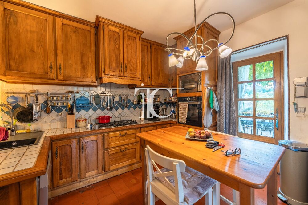  vendre  Villa Banne (07460)