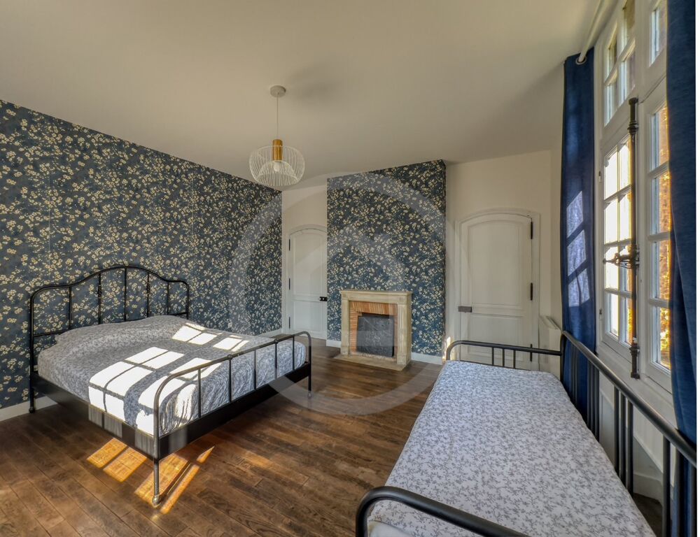  vendre  Proprit/chteau Roye (80700)