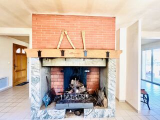  Villa  vendre 6 pices 165 m