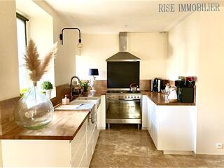  Maison  vendre 6 pices 199 m