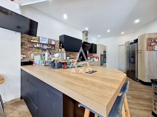  Maison à vendre 9 pièces 241 m²