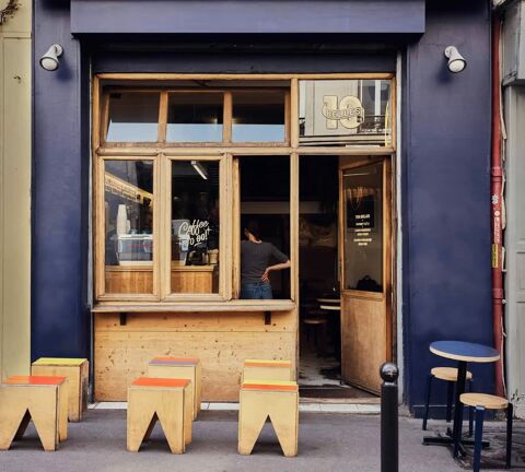 Local commercial 85000 06400 Cannes