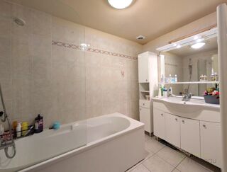 Maison à louer 7 pièces 170 m²