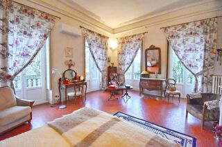  Appartement � vendre 6 pi�ces 270 m�