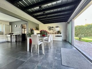  Maison � vendre 6 pi�ces 213 m�