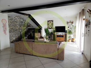  Maison  vendre 8 pices 250 m