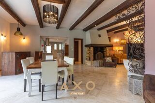  Villa à vendre 7 pièces 248 m²