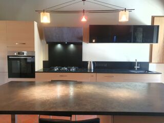  Maison � vendre 8 pi�ces 251 m�