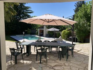  Maison � vendre 10 pi�ces 318 m�