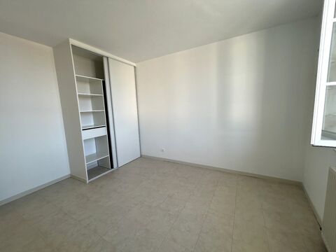  Appartement � louer 4 pi�ces 81 m�