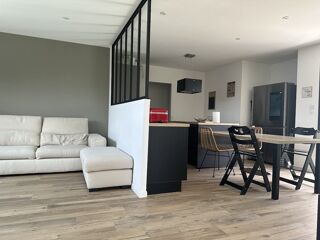  Maison  vendre 6 pices 144 m