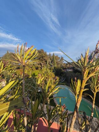  Maison � vendre 6 pi�ces 289 m�