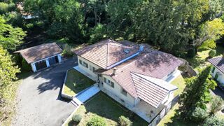  Villa � vendre 15 + pi�ces 500 m�