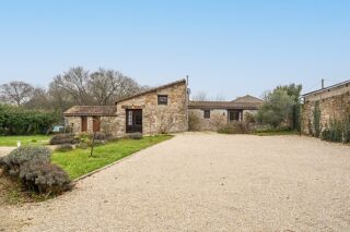  Maison � vendre 15 + pi�ces 440 m�