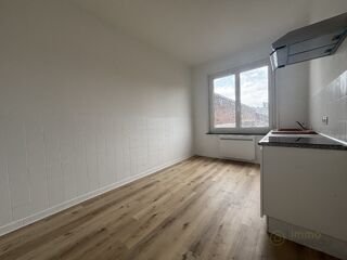  Appartement à louer 2 pièces 50 m²