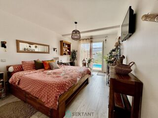  Villa � vendre 9 pi�ces 220 m�