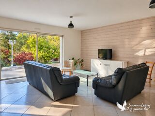  Maison à vendre 9 pièces 266 m²