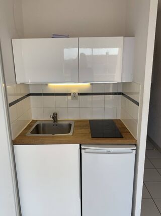  Appartement à louer 1 pièce 20 m²