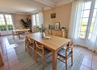  Maison � vendre 8 pi�ces 227 m�