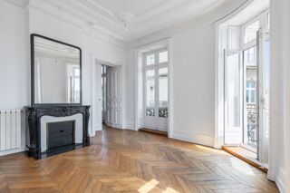  Appartement à vendre 7 pièces 103 m²
