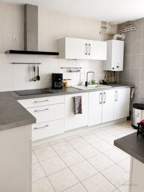   Maison Maison - 4 pièce(s) - 83 m²